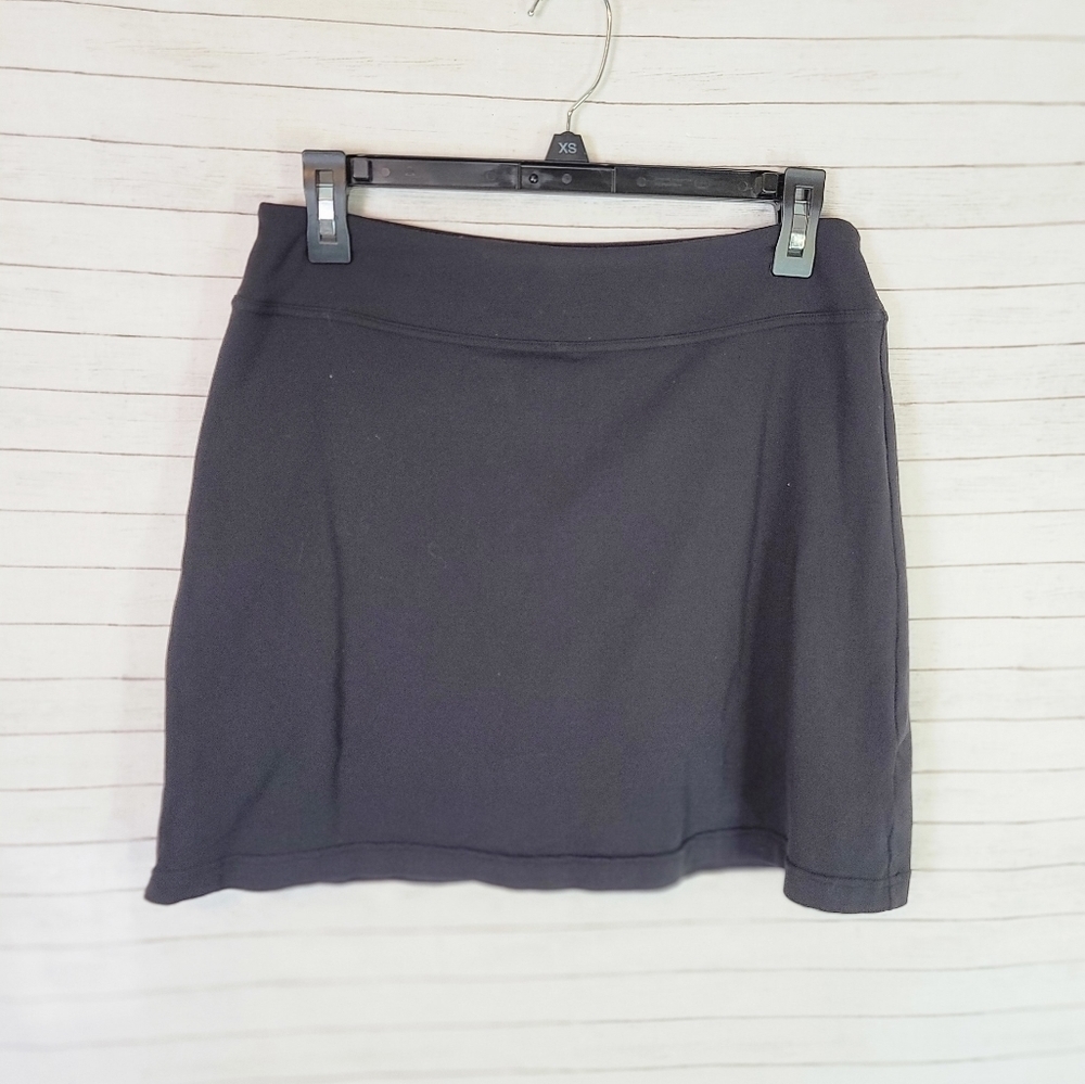 ATHLETA BLACK SKORT W BICYCLE SHORTS, SZ SMALL